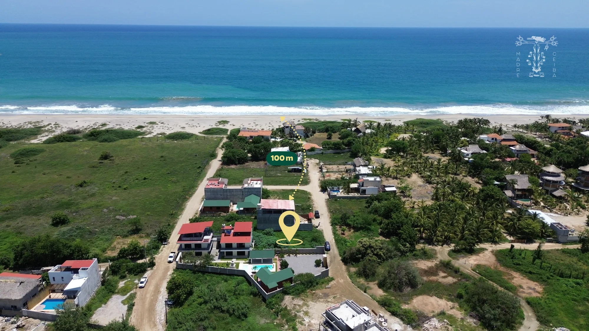 Terreno a unos pasos del mar