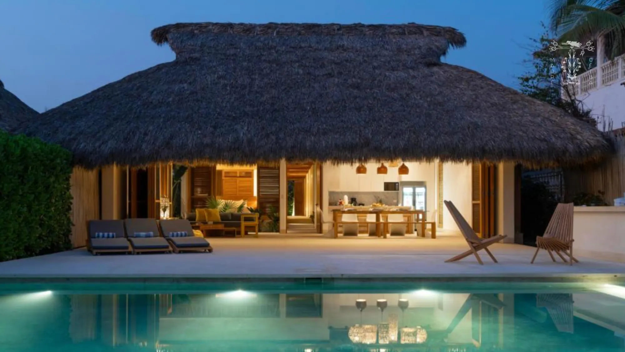 La Flia Beach Front
