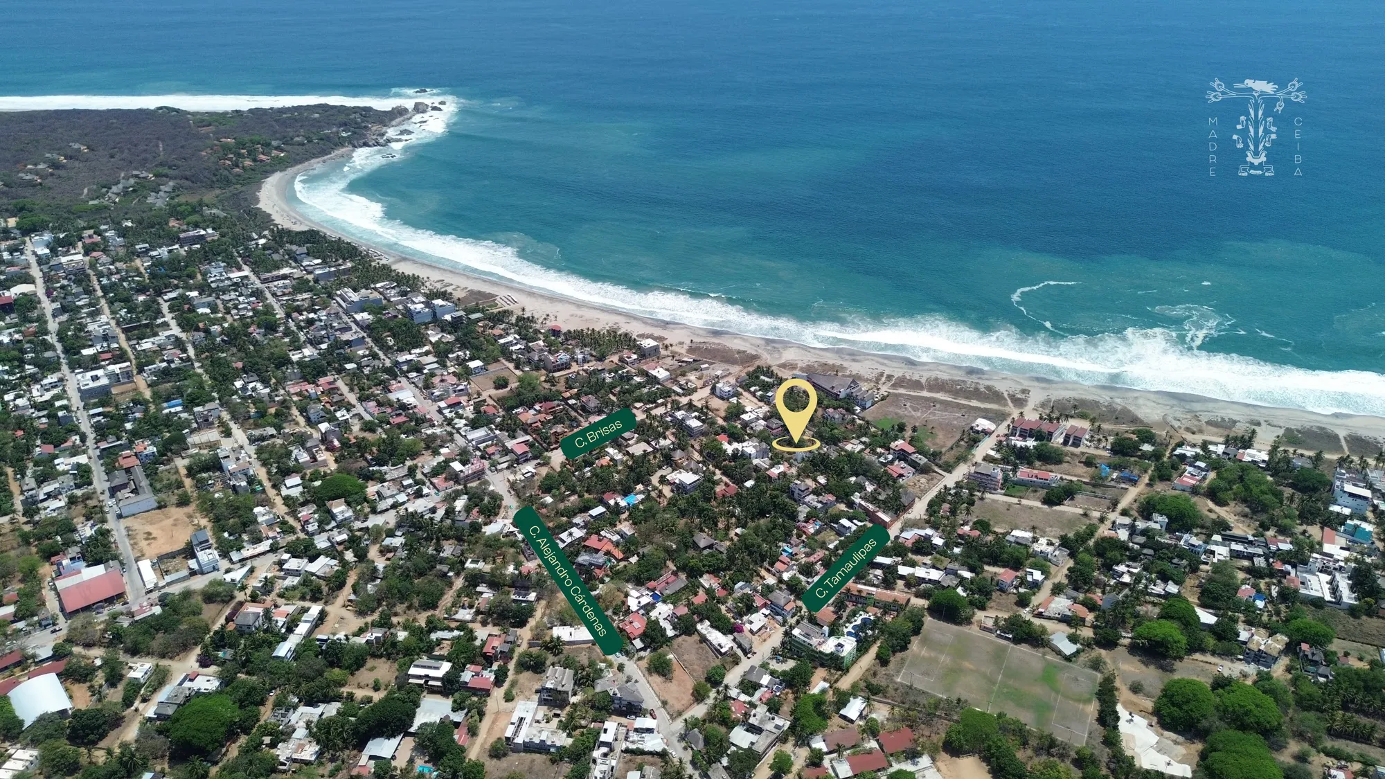 Terreno a una calle del mar
